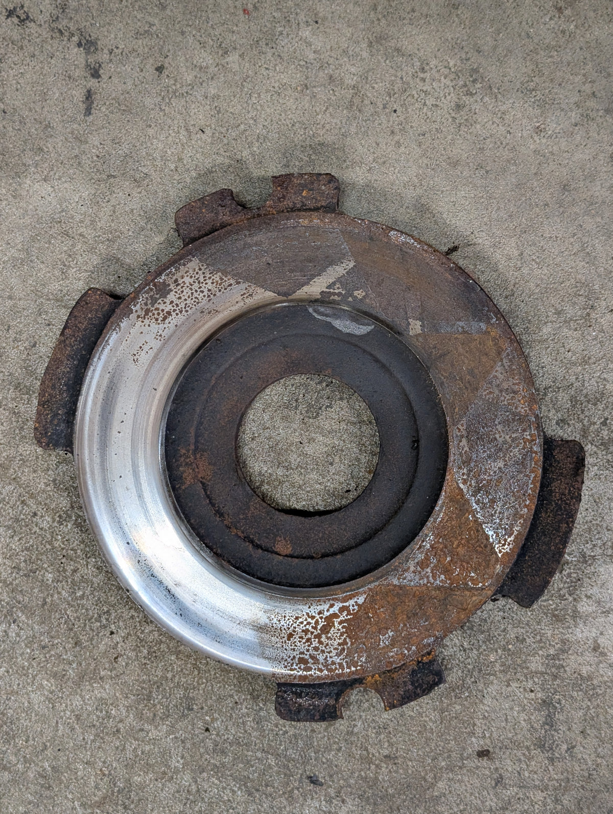 Brake Intermediate Plate IH International 392777R2 USED