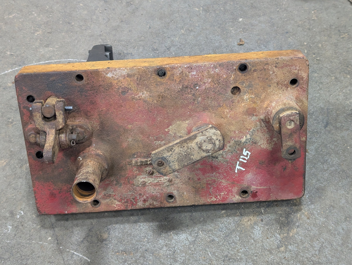 Range Cover & Shifting Assembly IH International 398298R41 USED