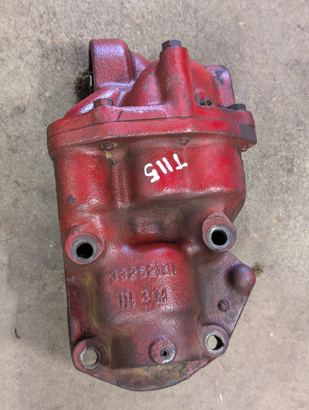 Oil Pump IH International 601243C92 332521R1 USED
