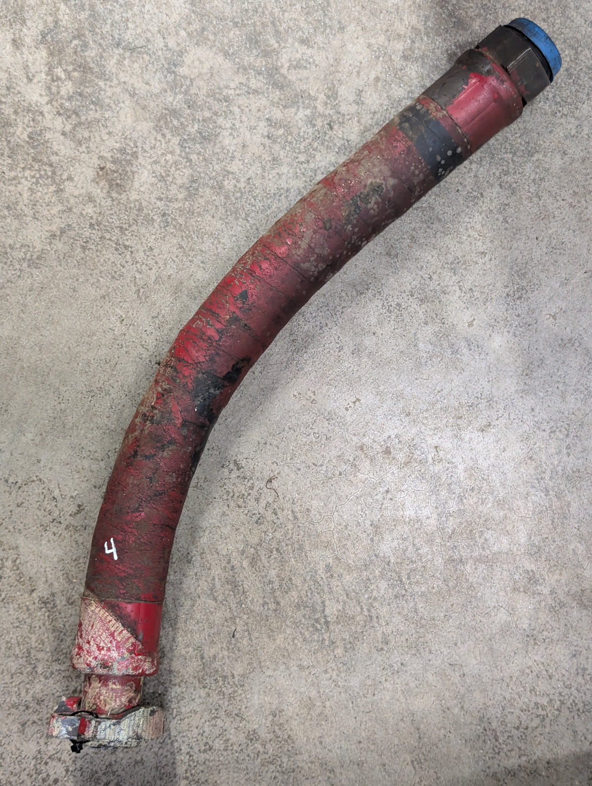 Oil Suction Hose IH International 142847C1 USED