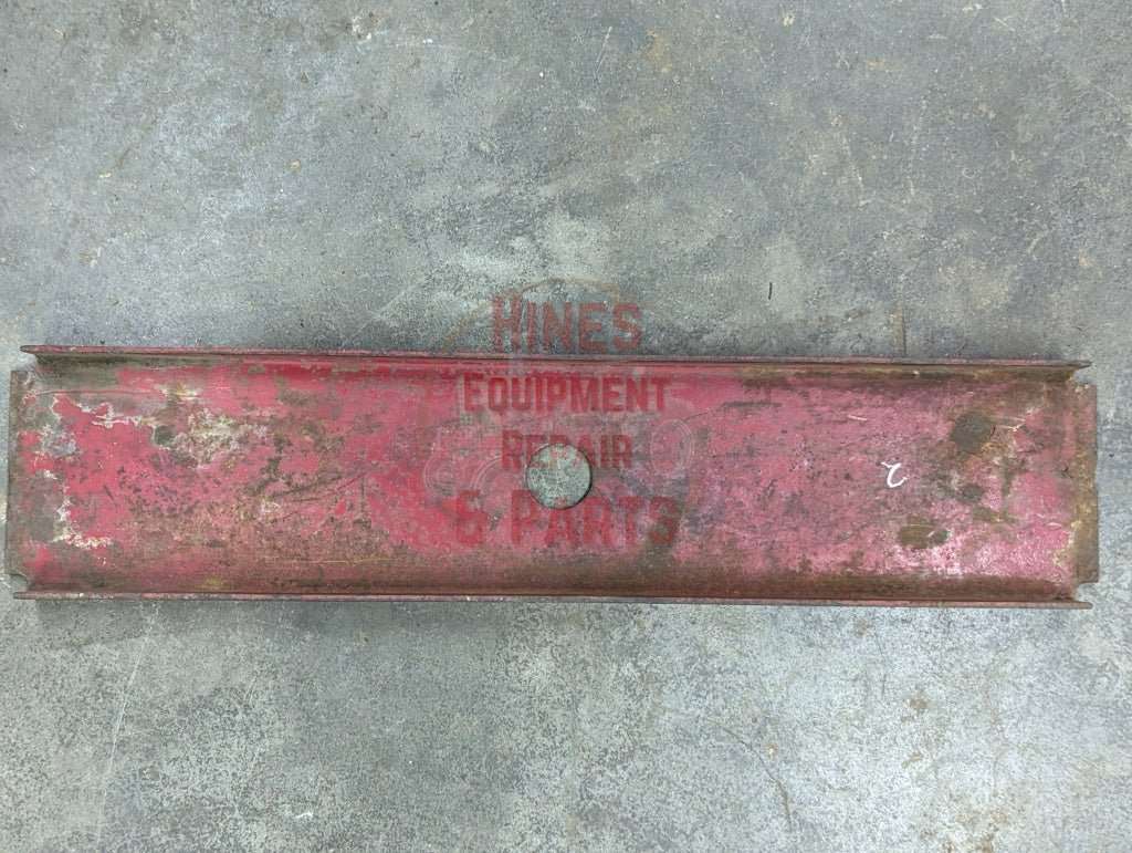 Battery Cover IH International 534959R1 USED - Hines Equipment Repair & Parts