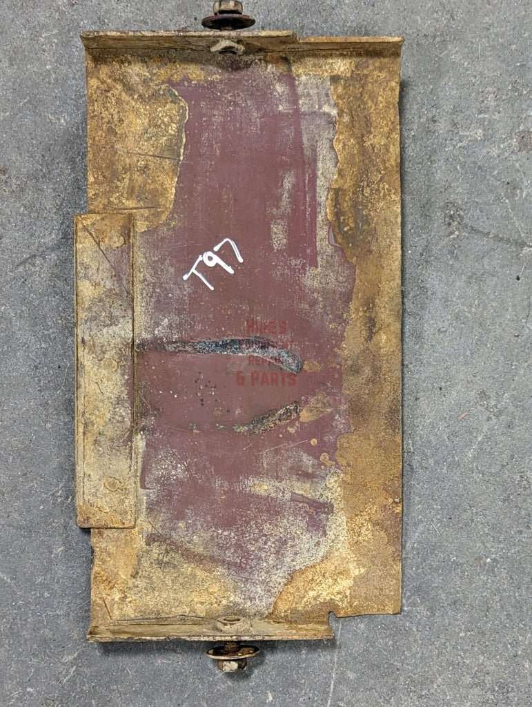 Battery Support Base Ih International 389017R11 Used Electrical