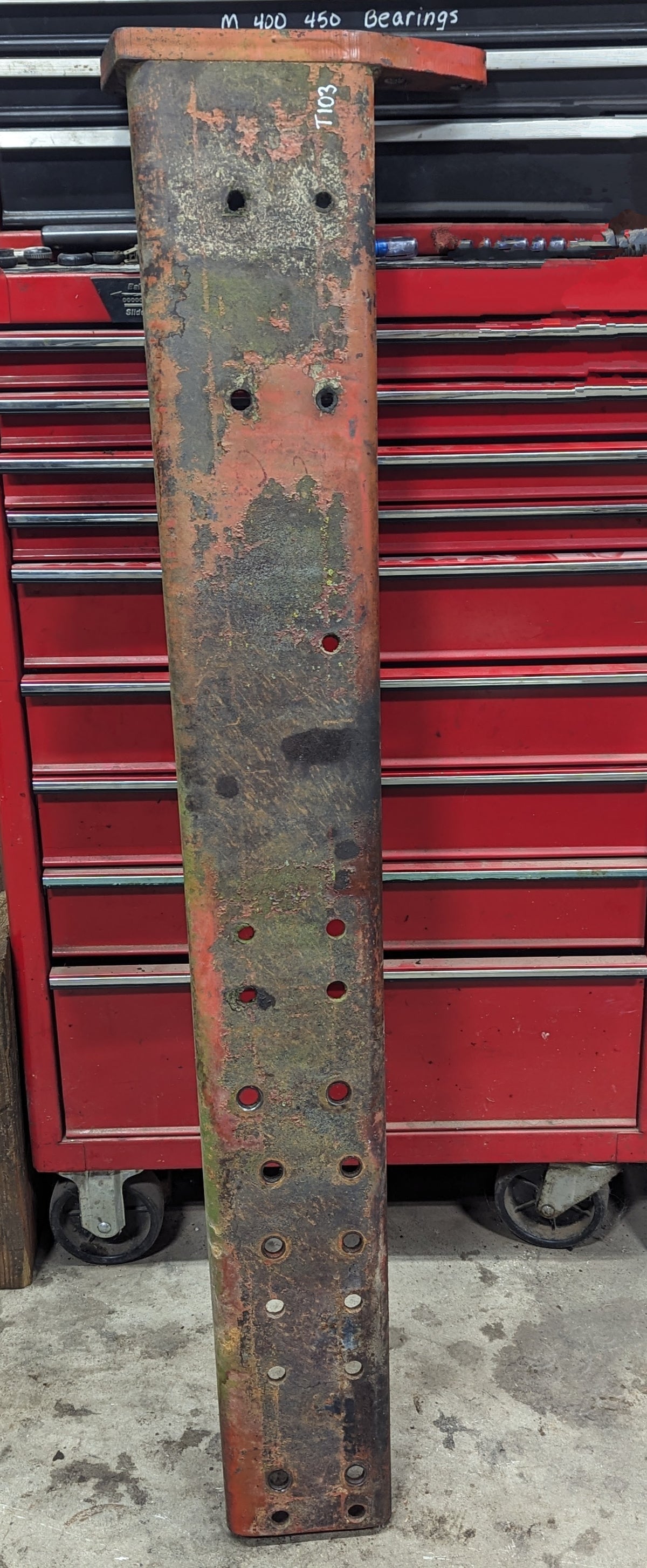 Right Frame Rail IH International 532317R4 USED