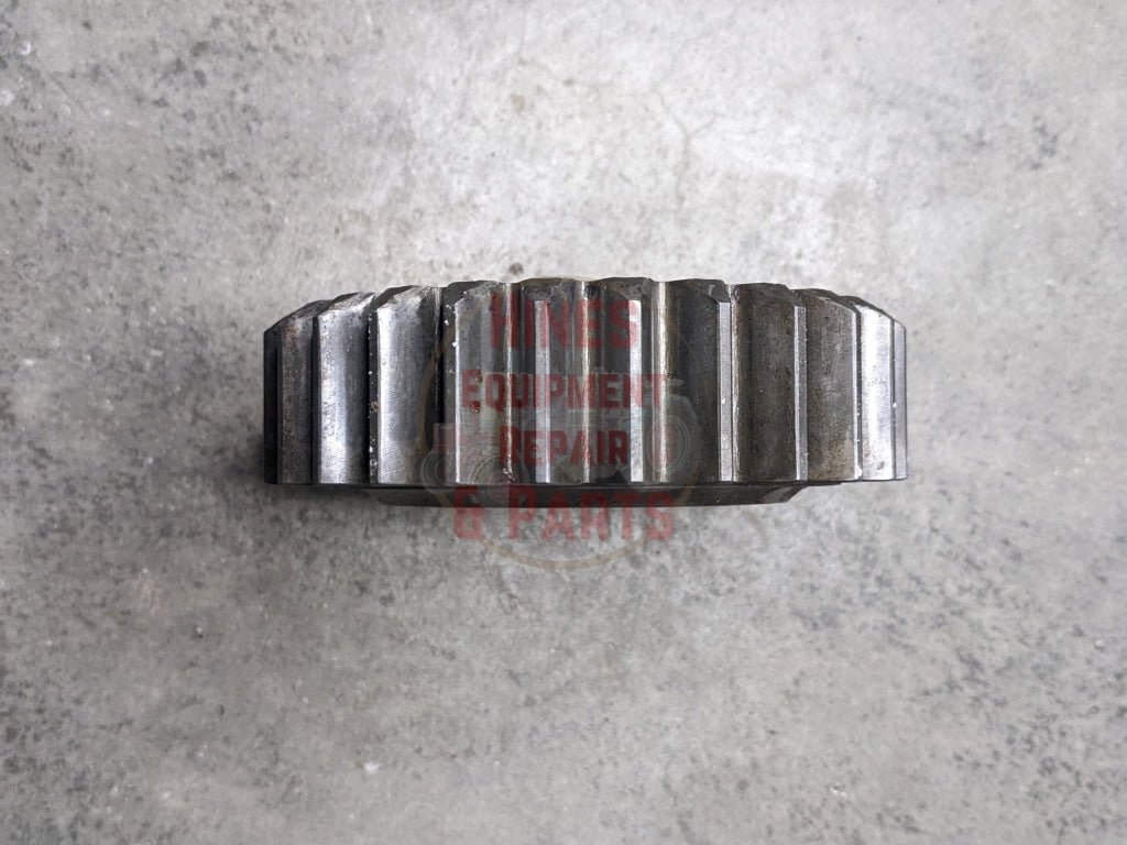 1st Speed Drive Gear IH International 380090R1 390259R1 USED - Hines Equipment Repair & Parts