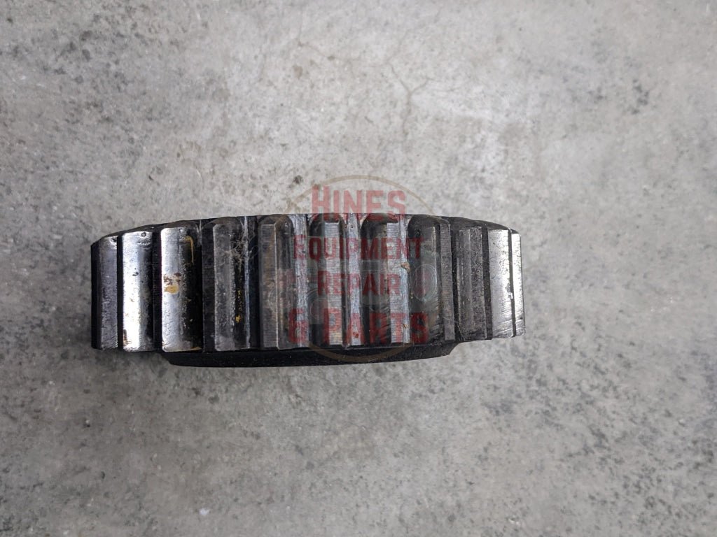 1st Speed Drive Gear IH International 380090R1 390259R1 USED - Hines Equipment Repair & Parts