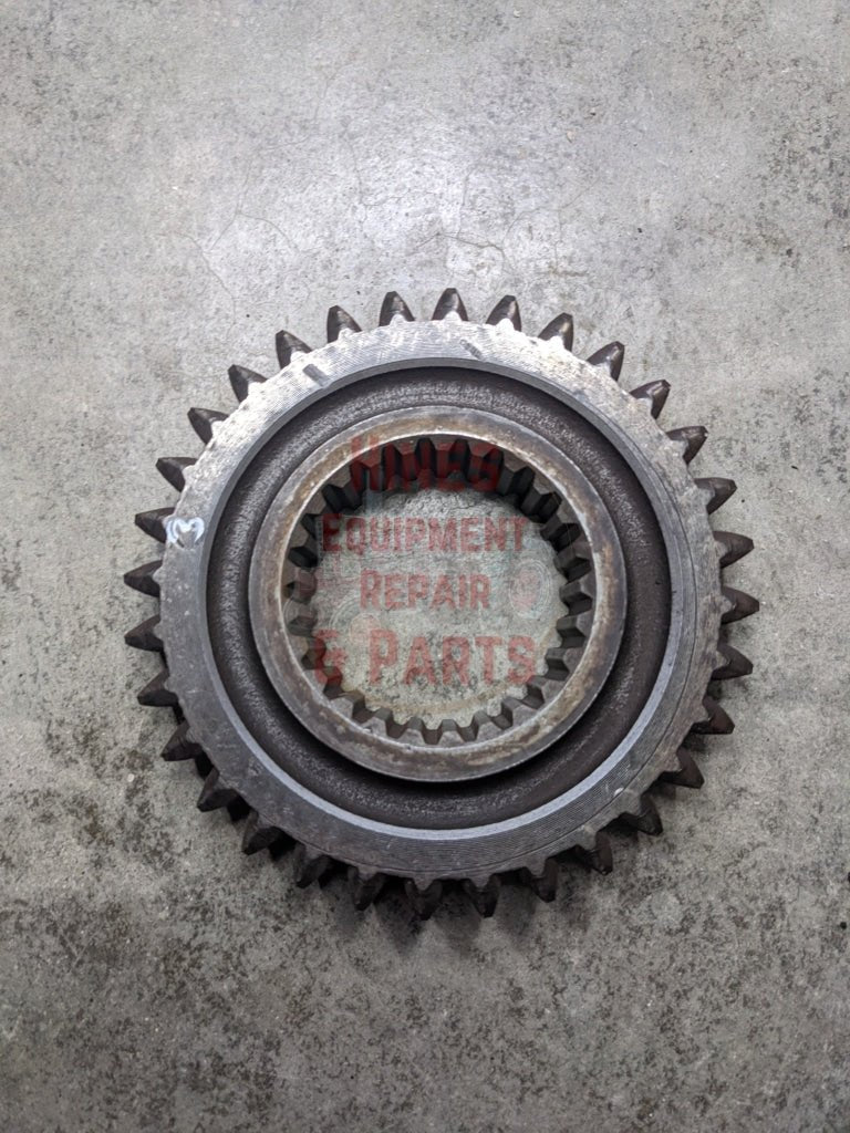 2nd Speed Drive Gear IH International 528672R1 USED - Hines Equipment Repair & Parts