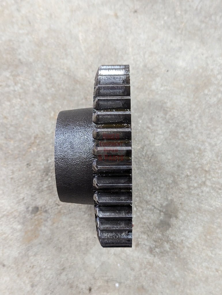 3rd Driving Gear IH International 388150R1 USED - Hines Equipment Repair & Parts