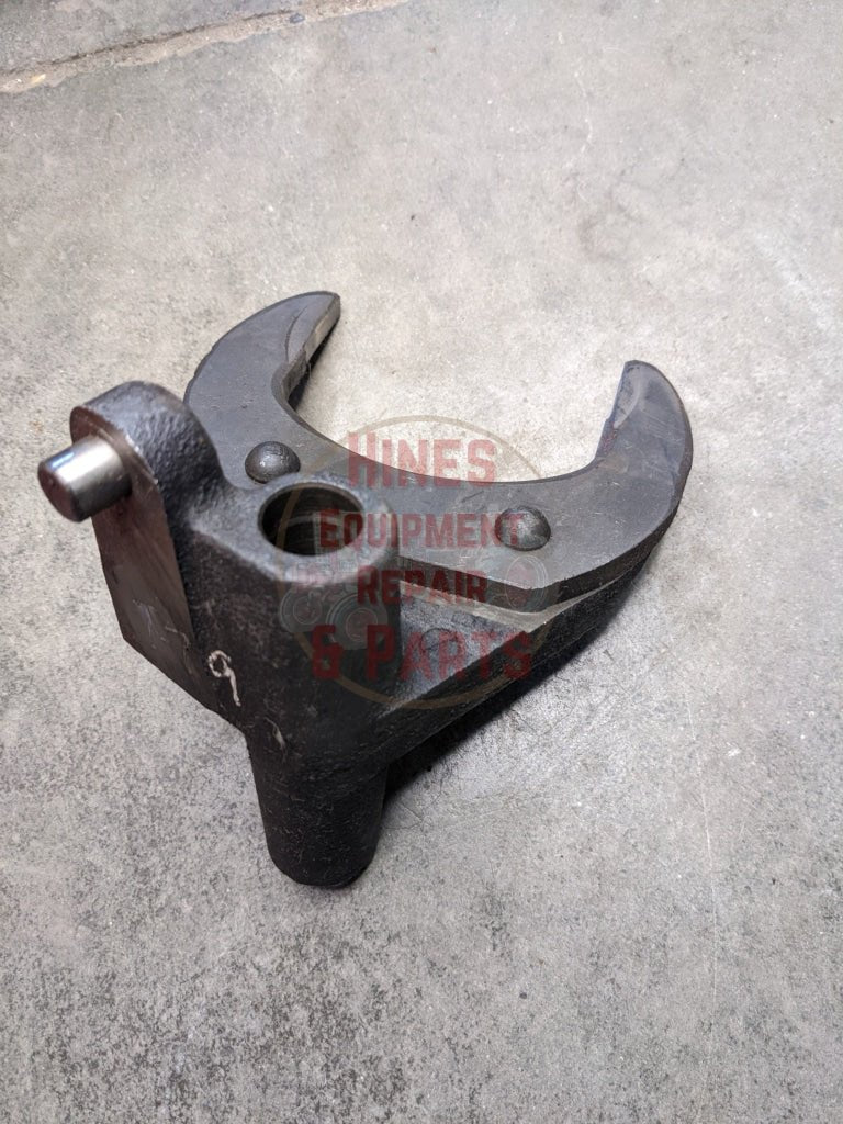 3rd Gear Shift Fork IH International 120250C1 68066C2 USED - Hines Equipment Repair & Parts