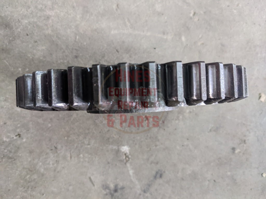 3rd Speed Drive Gear IH International 390264R1 380087R1 USED - Hines Equipment Repair & Parts