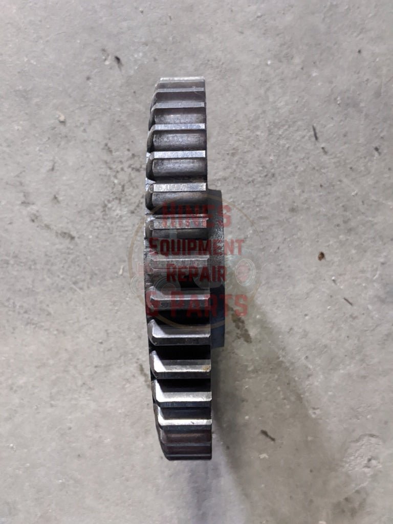 3rd Speed Drive Gear IH International 390264R1 380087R1 USED - Hines Equipment Repair & Parts
