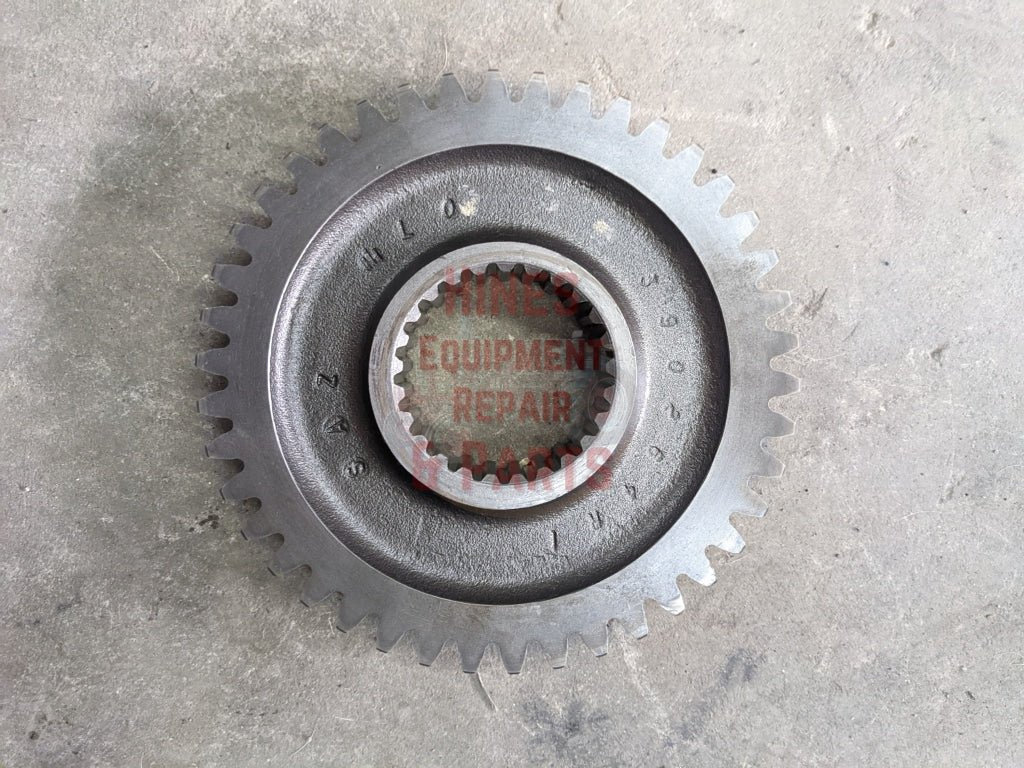 3rd Speed Drive Gear IH International 390264R1 380087R1 USED - Hines Equipment Repair & Parts