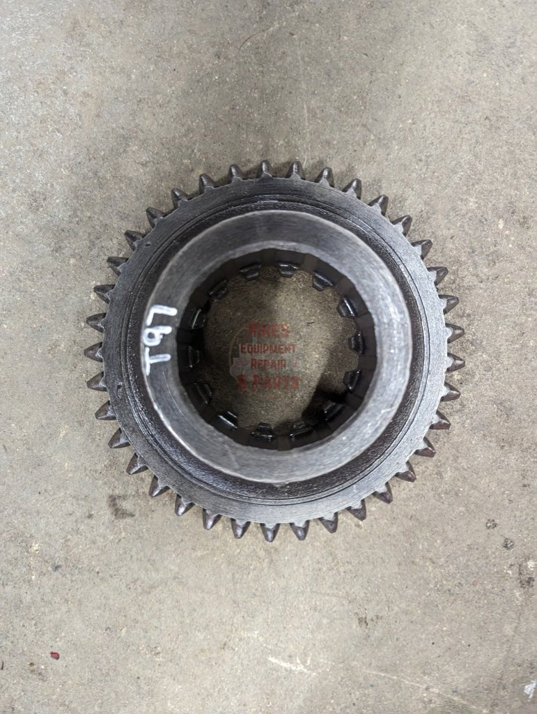 4Th/5Th Sliding Gear Ih International 388167R1 Used Drive Train