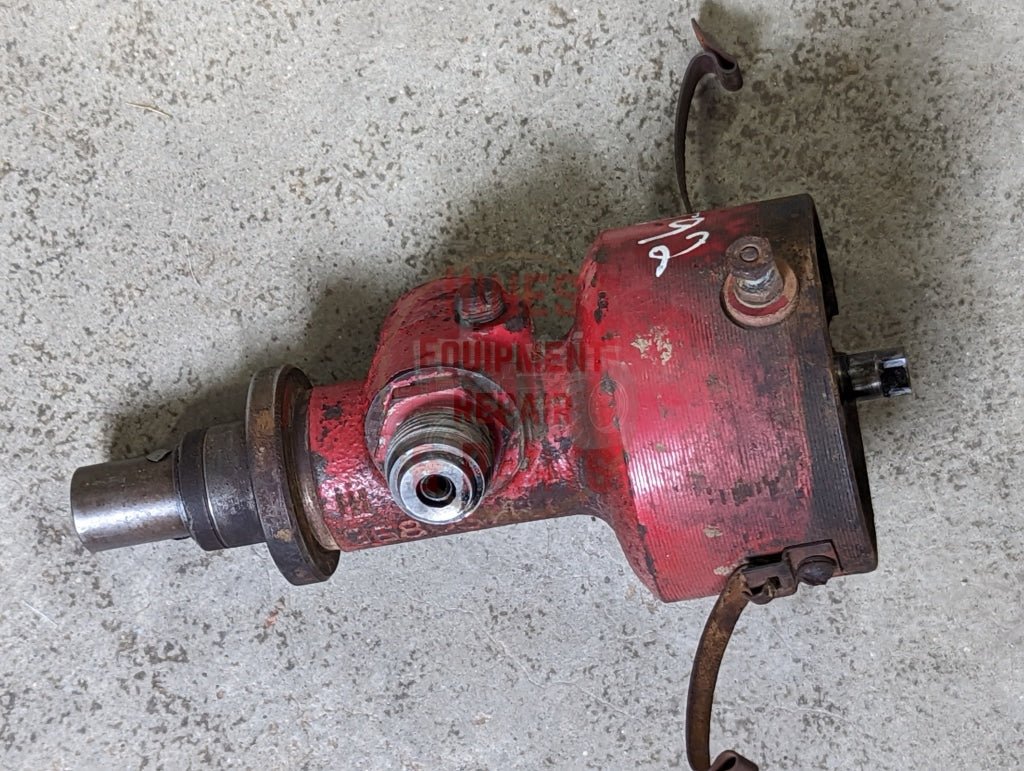6 Cylinder Distributor IH International 368051R1 USED - Hines Equipment Repair & Parts