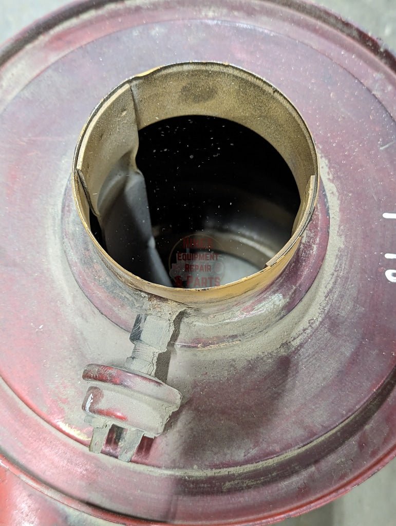 Air Cleaner Assembly IH International 146481C91 USED - Hines Equipment Repair & Parts