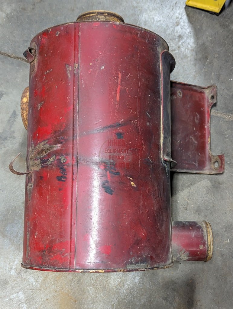 Air Cleaner Assembly IH International 146481C91 USED - Hines Equipment Repair & Parts