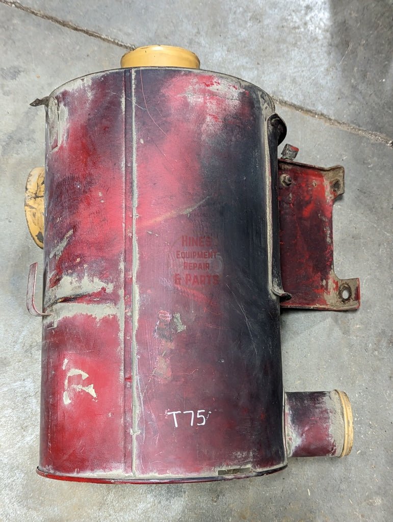 Air Cleaner Assembly IH International 146481C91 USED - Hines Equipment Repair & Parts