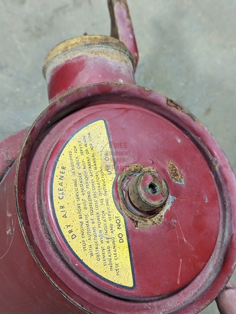 Air Cleaner Assembly IH International 380747R94 USED - Hines Equipment Repair & Parts