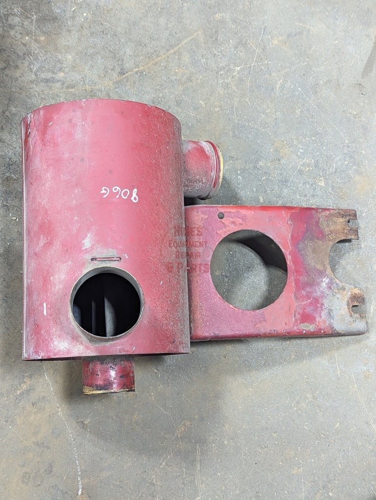 Air Cleaner Assembly IH International 380747R94 USED - Hines Equipment Repair & Parts