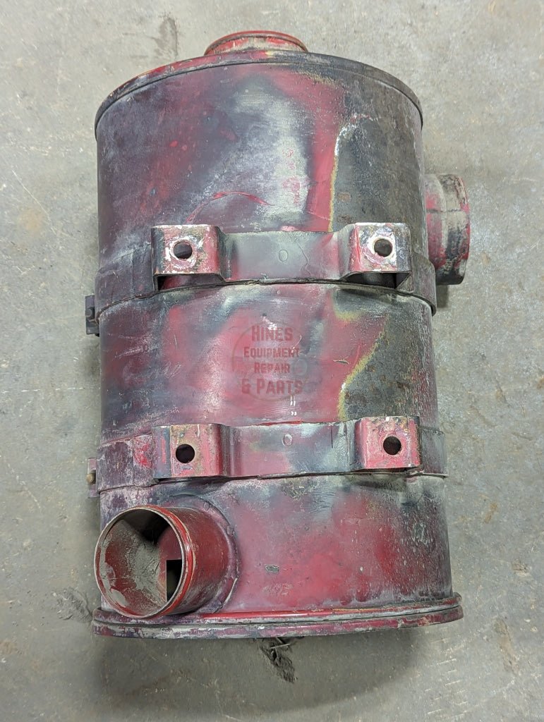 Air Cleaner Assembly IH International 67935C91 USED - Hines Equipment Repair & Parts