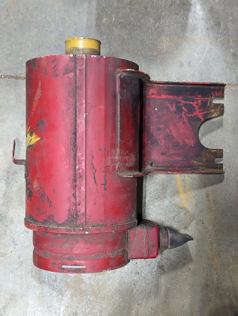 Air Cleaner IH International 398513R91 USED - Hines Equipment Repair & Parts