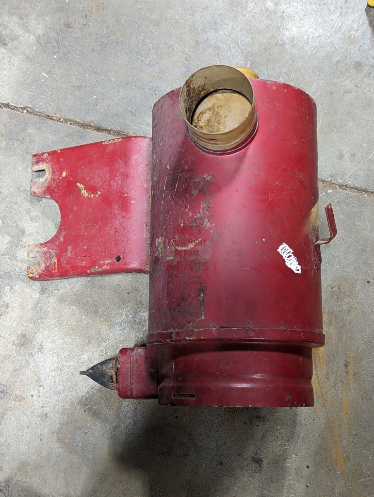 Air Cleaner IH International 398513R91 USED - Hines Equipment Repair & Parts