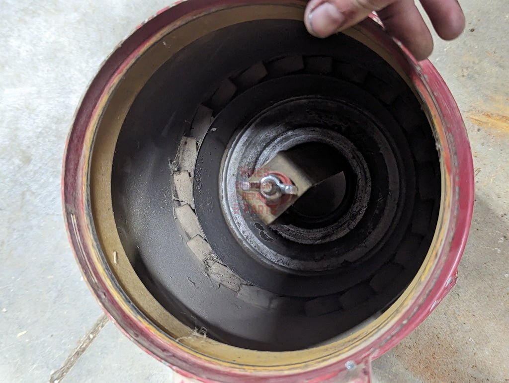 Air Cleaner IH International 398513R91 USED - Hines Equipment Repair & Parts