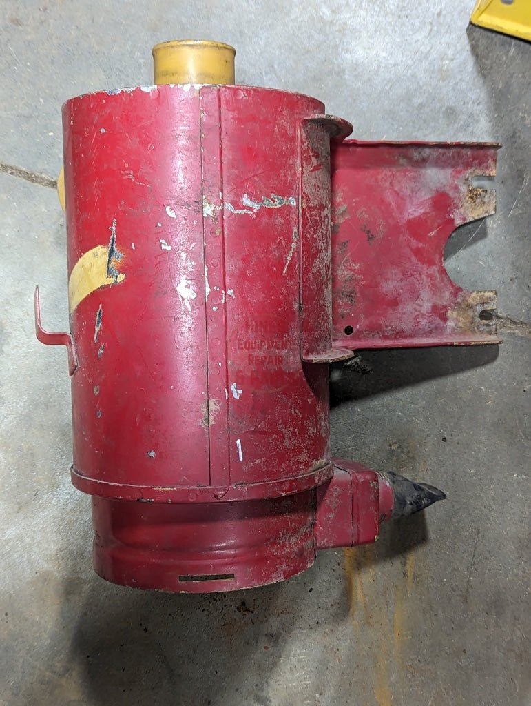Air Cleaner IH International 398513R91 USED - Hines Equipment Repair & Parts