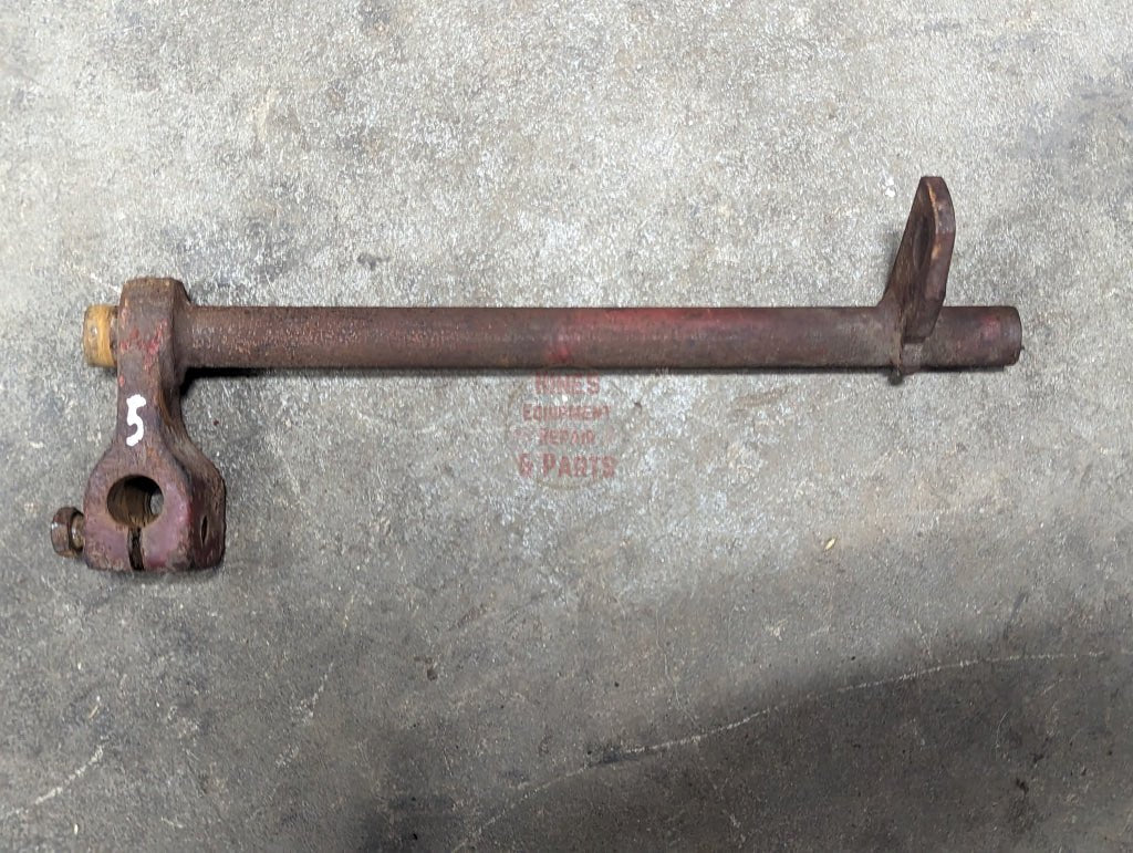 Auxiliary Valve Inner Handle Base IH International 389164R12 USED - Hines Equipment Repair & Parts