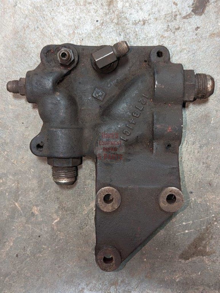 Auxilliary Valve Bracket IH International 127841C1 USED - Hines Equipment Repair & Parts