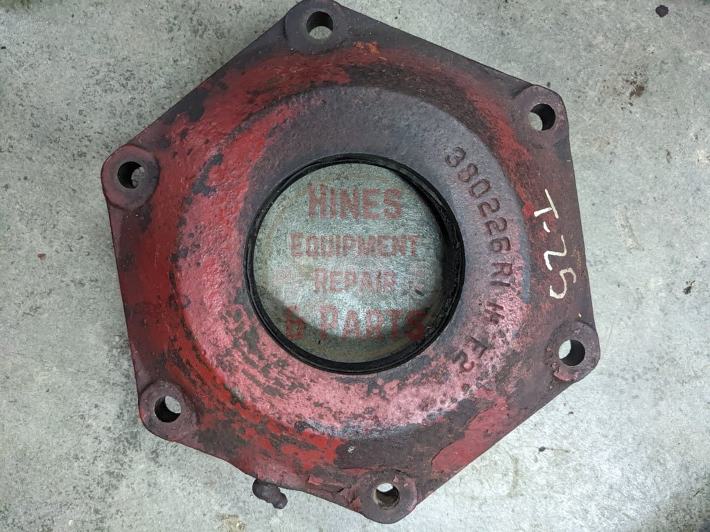 Axle Cap IH International 380226R1 USED - Hines Equipment Repair & Parts