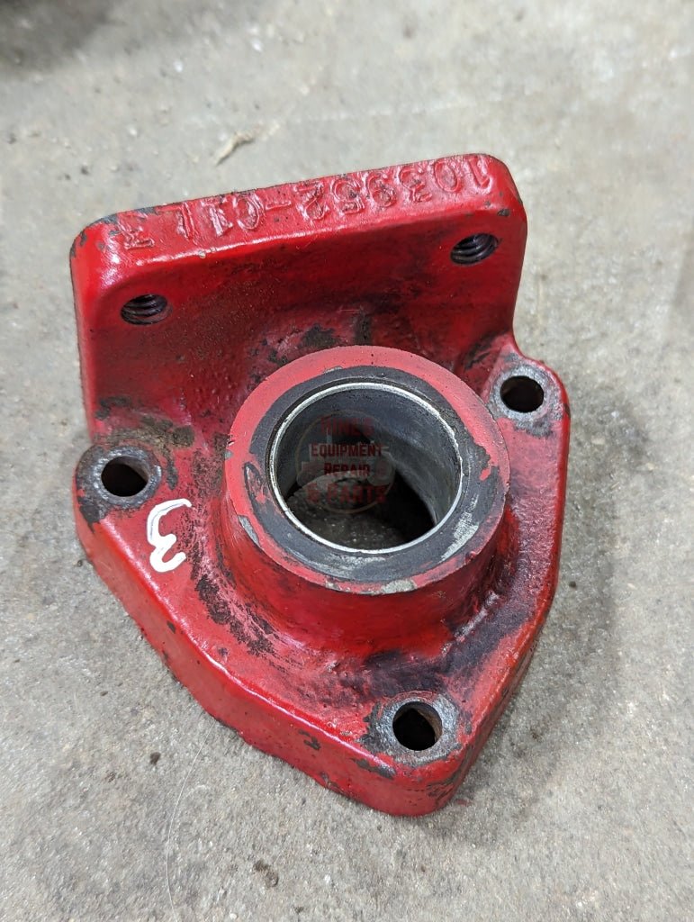 Brake Pedal Housing IH International 120175C91 USED - Hines Equipment Repair & Parts