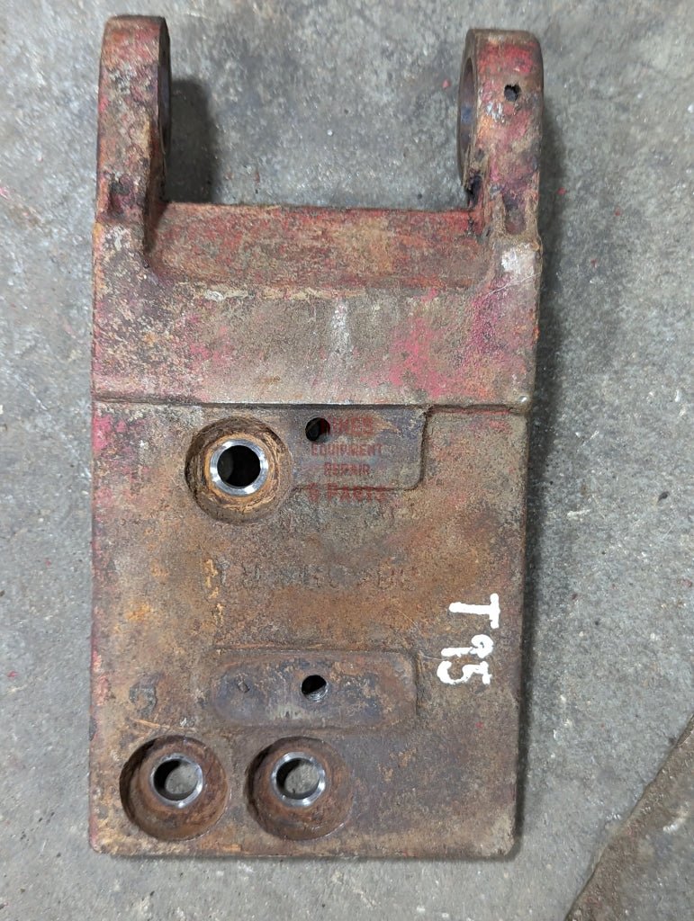 Brake Valve Mounting Adapter IH International 384084R1 USED - Hines Equipment Repair & Parts