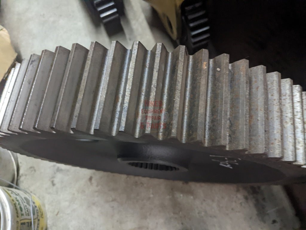 Bull Gear Ih International 391691R1 Used Drive Train