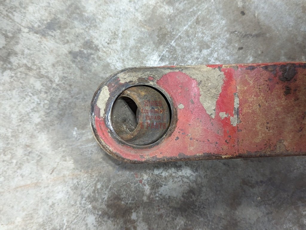 Cat 2 Right Lower Link Hitch Arm IH International 398250R92 398372R11 USED - Hines Equipment Repair & Parts