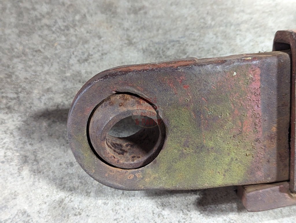 Cat 2 Right Lower Link Hitch Arm IH International 398250R92 398372R11 USED - Hines Equipment Repair & Parts