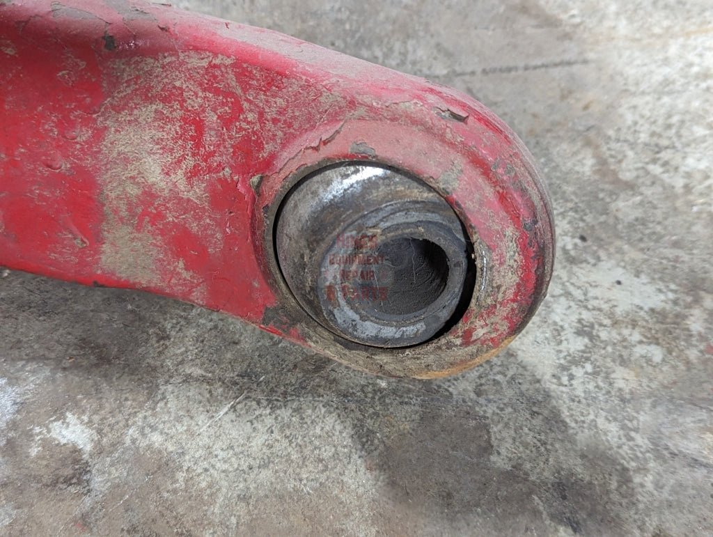 Cat 3 Right Lower Link Hitch Arm IH International 109084C91 398396R3 109080C91 USED - Hines Equipment Repair & Parts