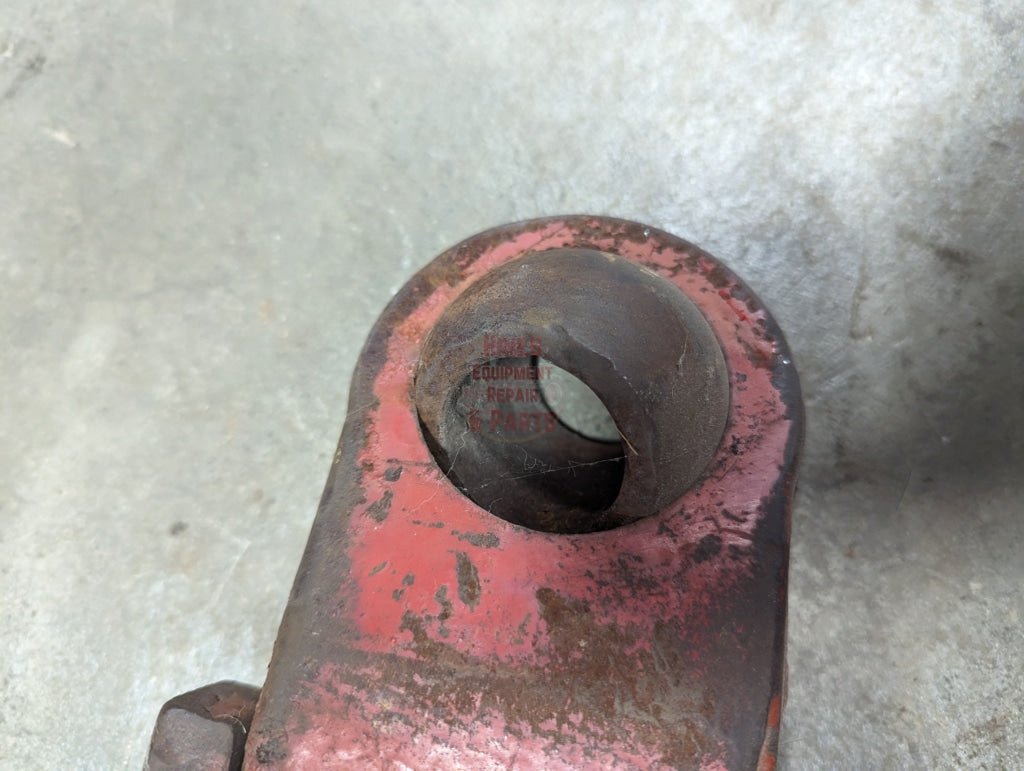 Cat 3 Right Lower Link Hitch Arm IH International 109084C91 398396R3 109080C91 USED - Hines Equipment Repair & Parts