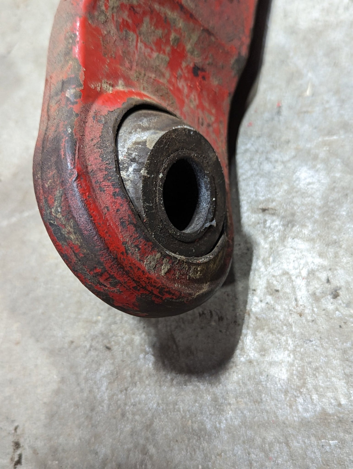 Cat 3 Right Lower Link Hitch Arm IH International 109084C91 398396R3 109080C91 USED - Hines Equipment Repair & Parts