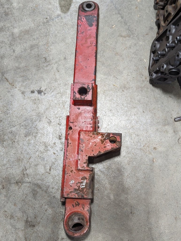 Cat 3 Right Lower Link Hitch Arm IH International 109084C91 398396R3 109080C91 USED - Hines Equipment Repair & Parts