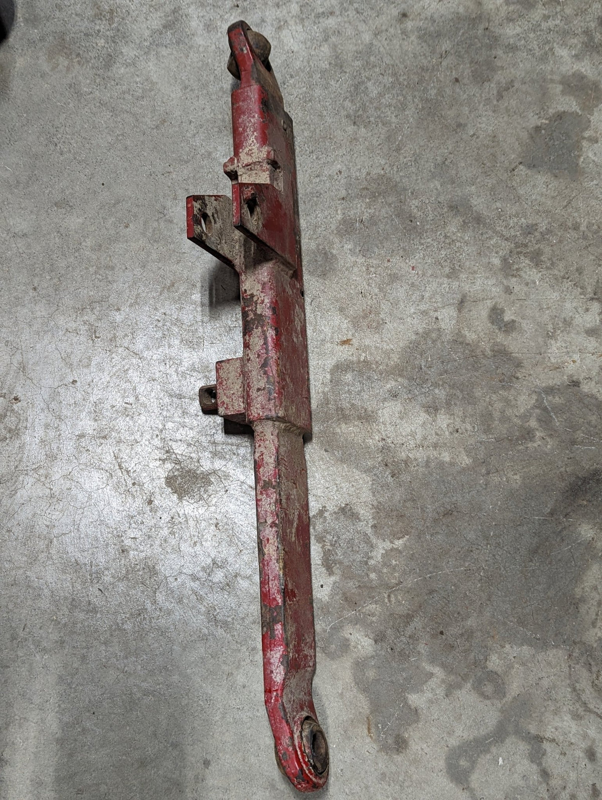 Cat 3 Right Lower Link Hitch Arm IH International 109084C91 398396R3 109080C91 USED - Hines Equipment Repair & Parts