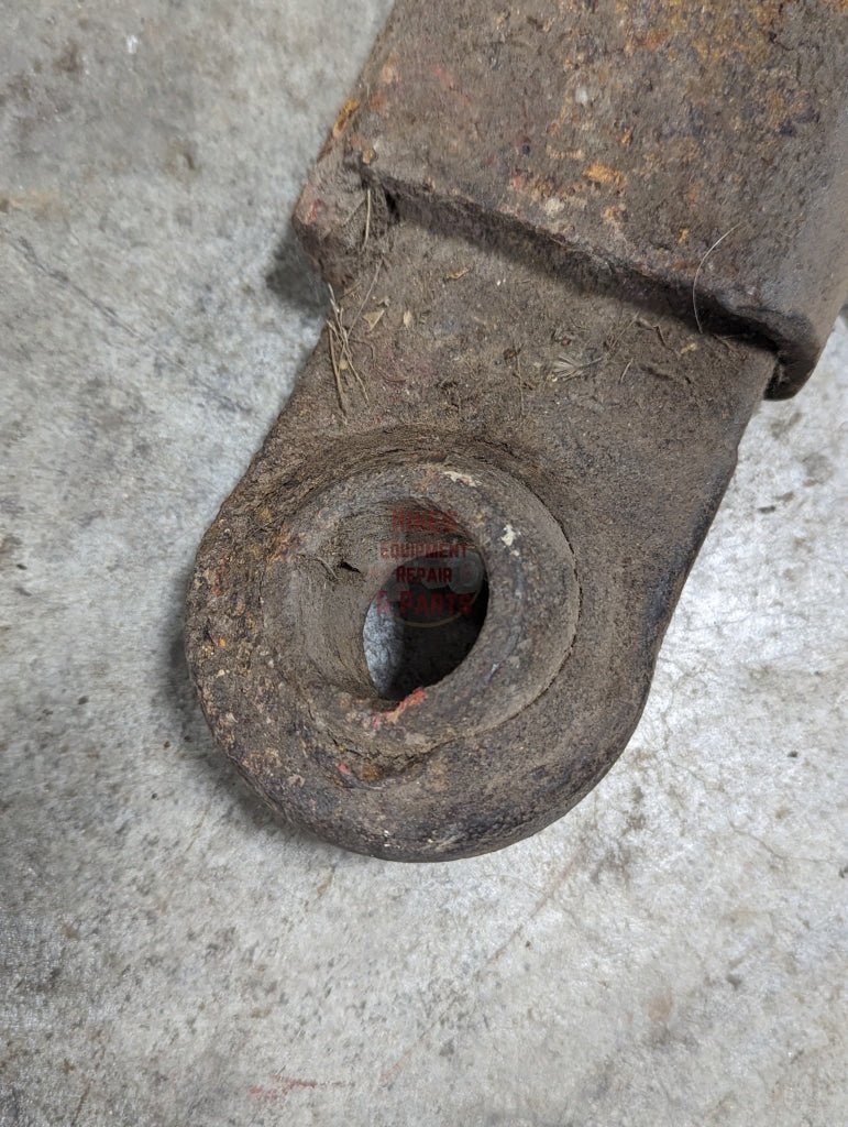Cat 3 Right Lower Link Hitch Arm IH International 109084C91 398396R3 109080C91 USED - Hines Equipment Repair & Parts