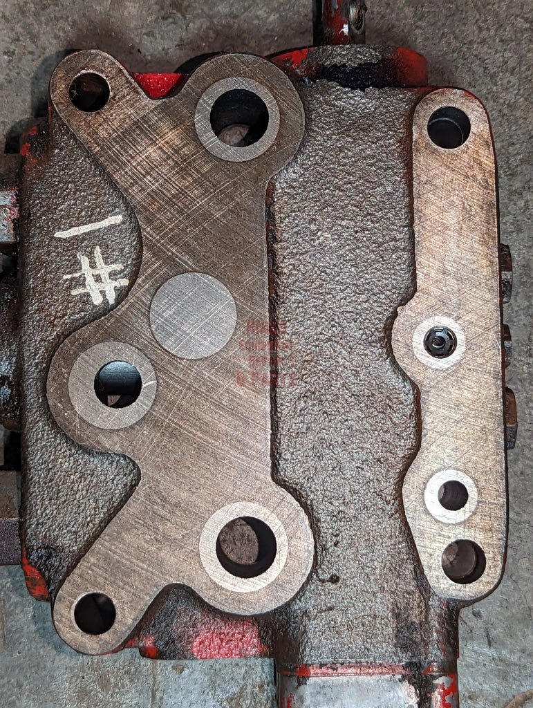 Closed Center Motor Control Remote Auxiliary Valve IH International 123032C94 USED - Hines Equipment Repair & Parts