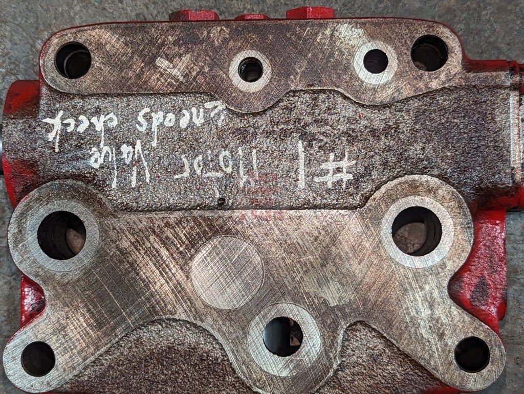 Closed Center Motor Control Remote Auxiliary Valve IH International 123032C94 USED - Hines Equipment Repair & Parts