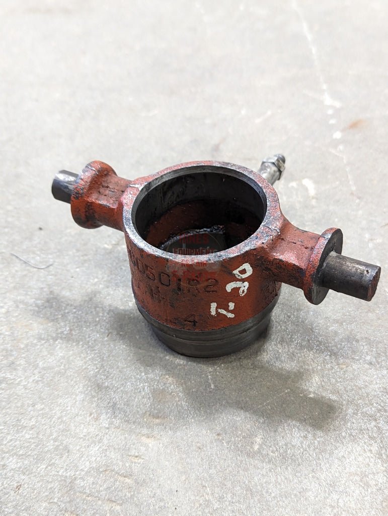 Clutch Bearing Carrier IH International 360501R2 USED - Hines Equipment Repair & Parts