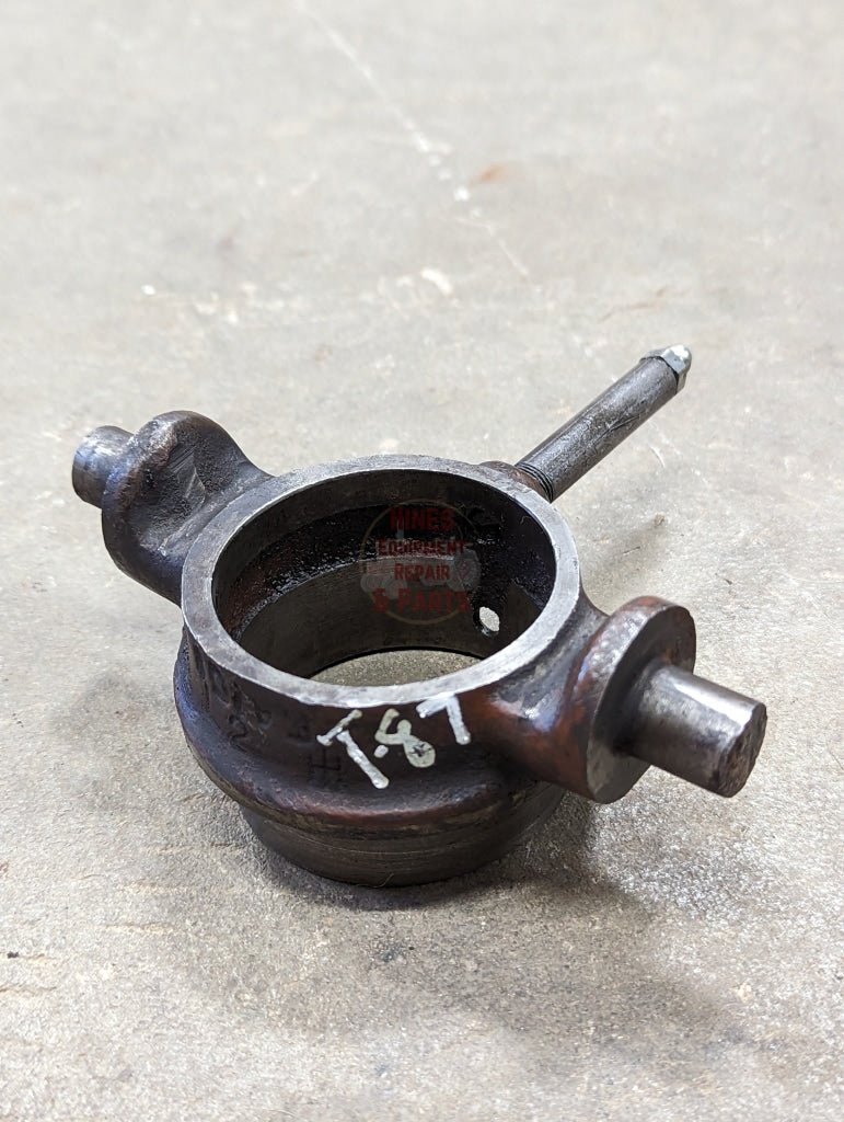 Clutch Bearing Carrier IH International 380109R1 USED - Hines Equipment Repair & Parts