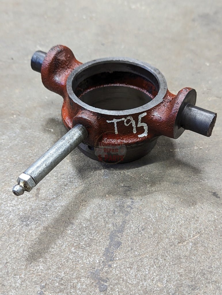 Clutch Bearing Carrier IH International 380109R1 USED - Hines Equipment Repair & Parts