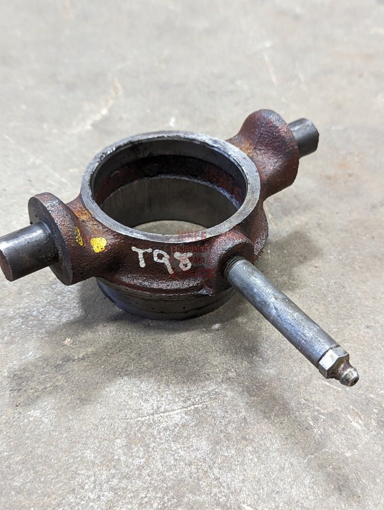 Clutch Bearing Carrier IH International 380109R1 USED - Hines Equipment Repair & Parts