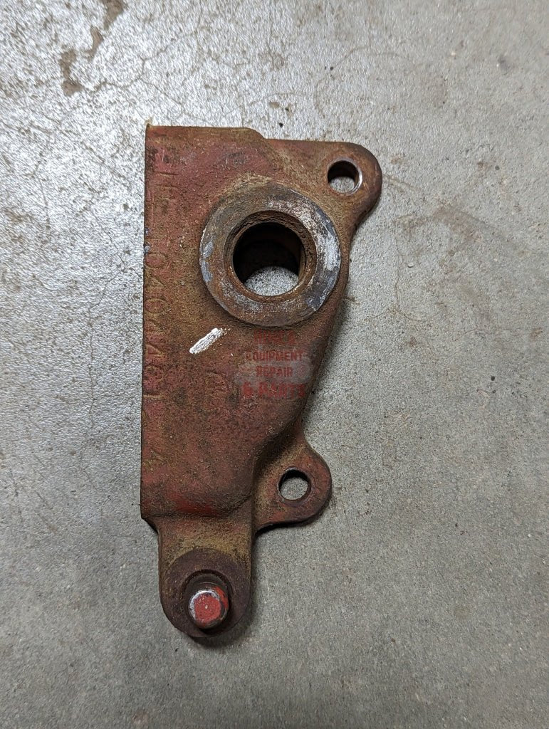 Clutch Control Pivot Support IH International 104516C1 USED - Hines Equipment Repair & Parts
