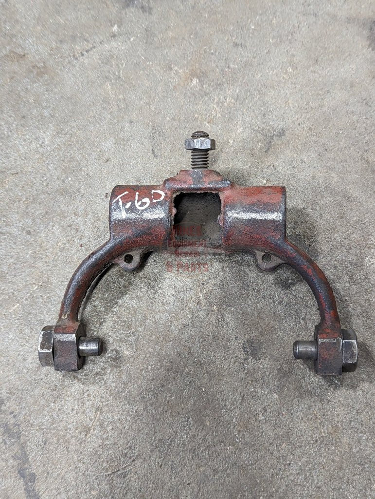 Clutch Release Fork Ih International 360653R2 Used