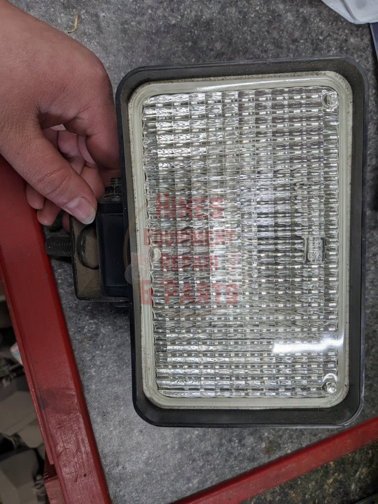 Combine Work Light IH International 245897C91 NEW - Hines Equipment Repair & Parts